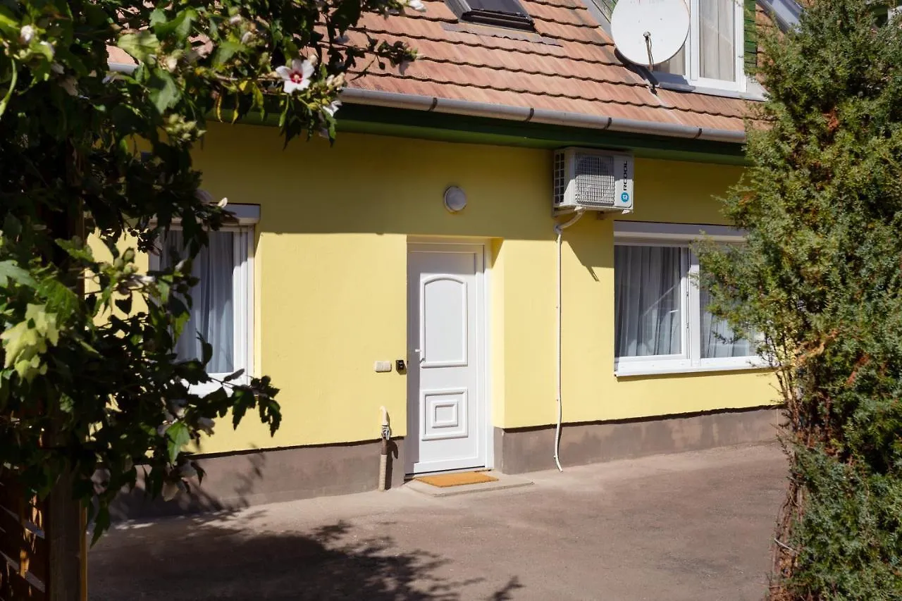 Nadi'S Apartman Eger 0*,  Hungary